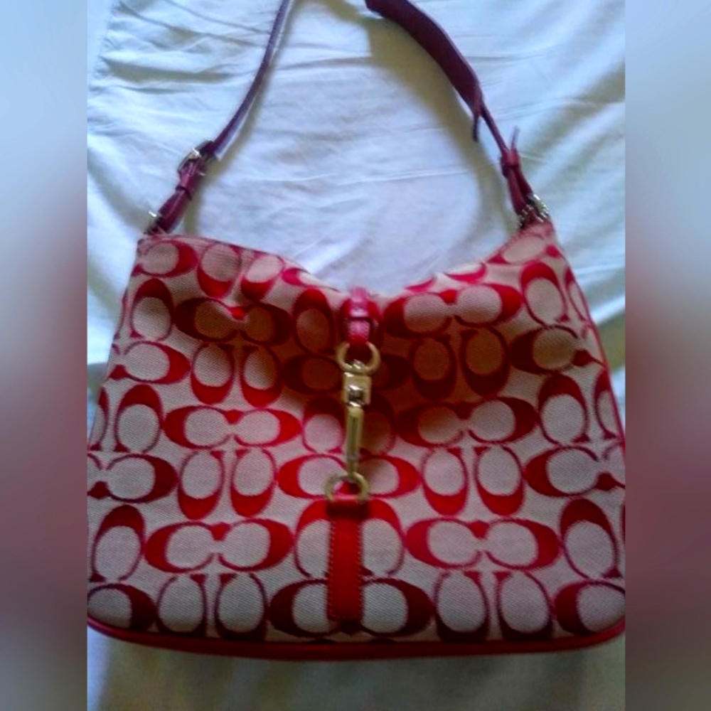 Coach Signature Hampton bag